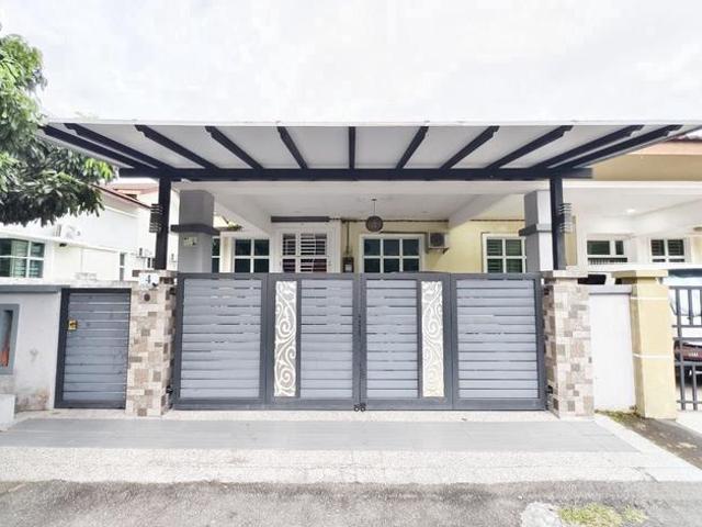 Residential House for sale in Malaka