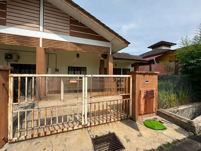 Residential House for sale in Pahang