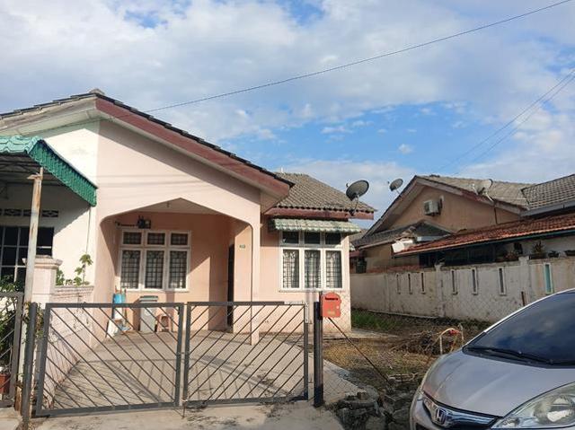 Residential House for sale in Sendayan Village, Negeri Sembilan