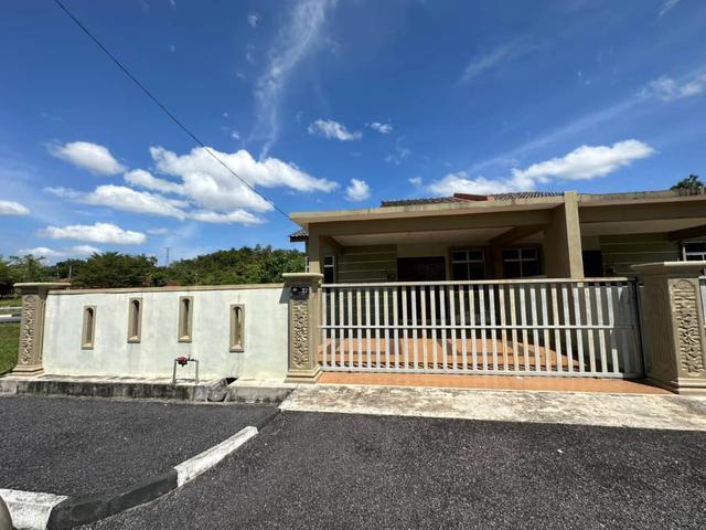 Residential House for sale in Kuala Muda, Kedah