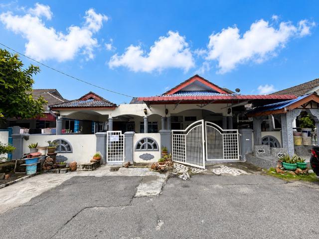 Residential House for sale in Malaka