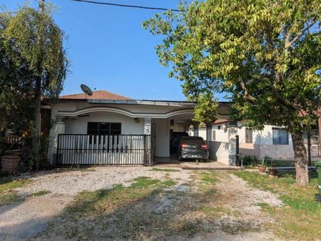 Residential House for sale in Pekan, Pahang