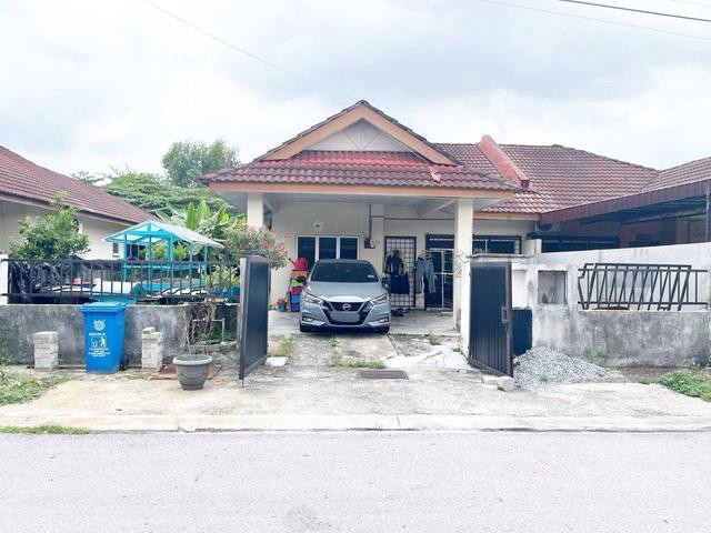 Residential House for sale in Petaling, Alam Impian