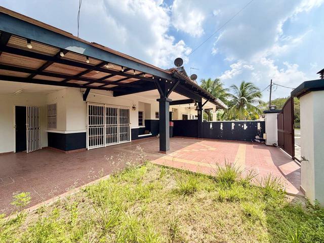 Residential House for sale in Nilai, Negeri Sembilan
