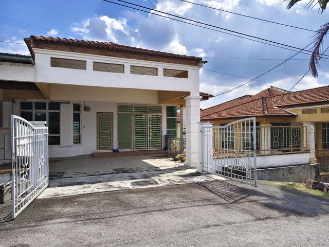 Residential House for sale in Rembia, Malaka