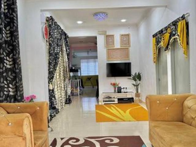 Residential House for sale in Kangar