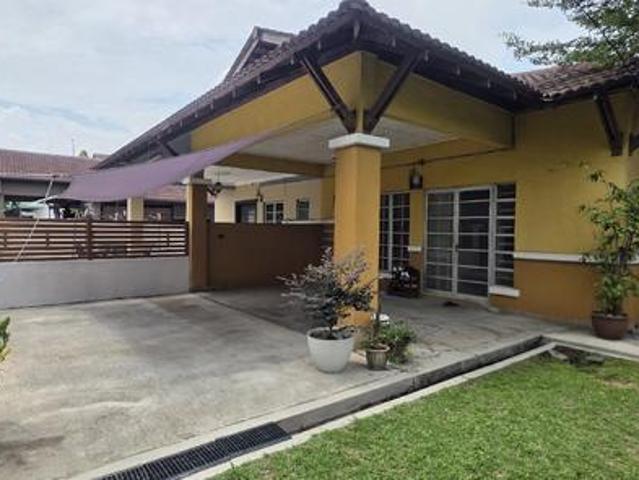 Residential House for sale in Nilai, Negeri Sembilan