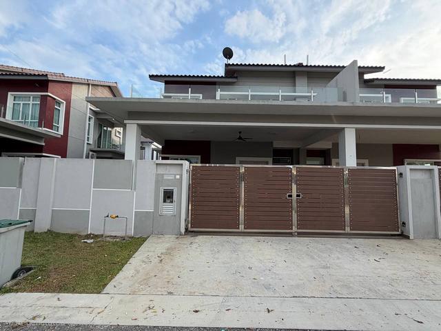 Residential House for sale in Kluang, Johor