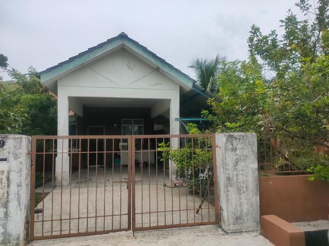 Residential House for sale in Tanjong Sepat, Selangor