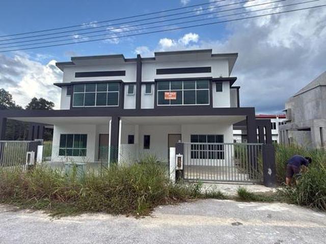 Residential House for sale in Sibu Laut, Sarawak