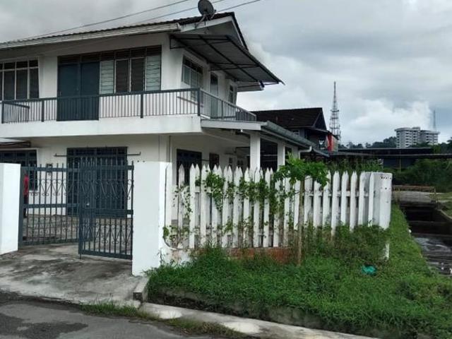Residential House for sale in Kuching, Sarawak
