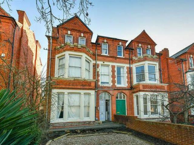 House for sale in East Midlands