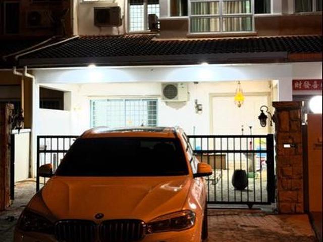 Terraced House for rent in Kuching