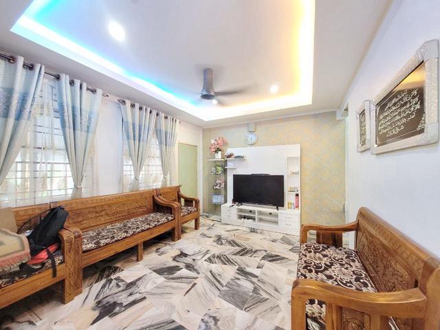 Residential House for sale in Tanjong Sepat, Selangor