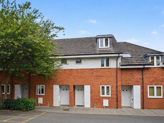 House for rent in Semilong, Northampton