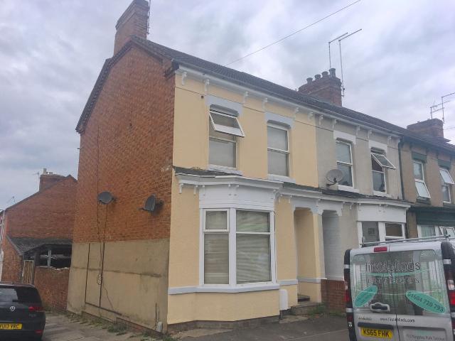 Room for rent in Semilong, Northampton
