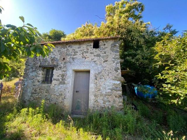 Terreno in vendita a Quiliano, Liguria