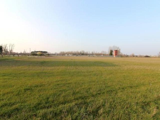 Terreno in vendita a Rimini, Reggio Emilia