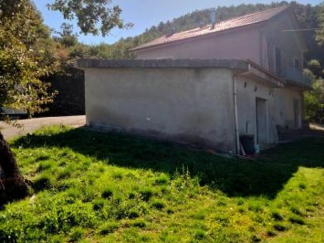 Appartamento in vendita a Felitto, Campania