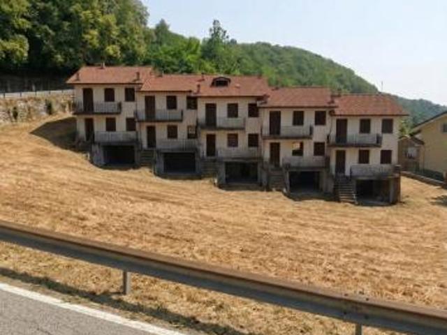Villa Indipendente in vendita a Altissimo, Veneto