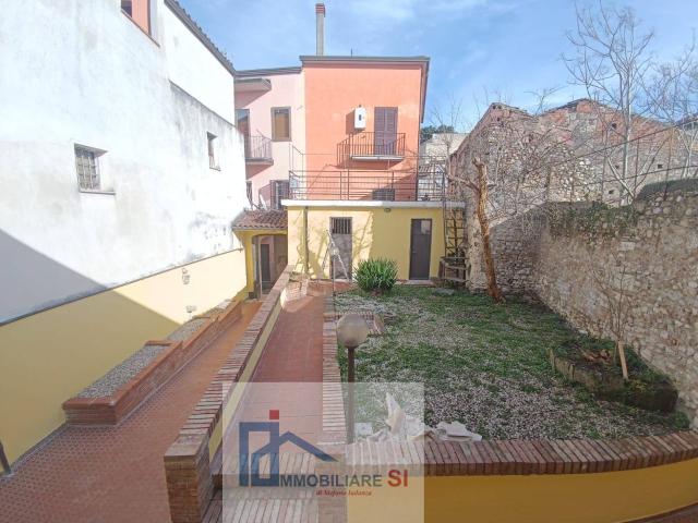 Villa Indipendente in vendita a Ponticelli, Benevento