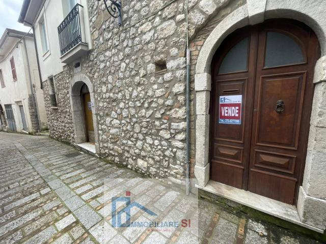 Villa Indipendente in vendita a Cautano, Campania