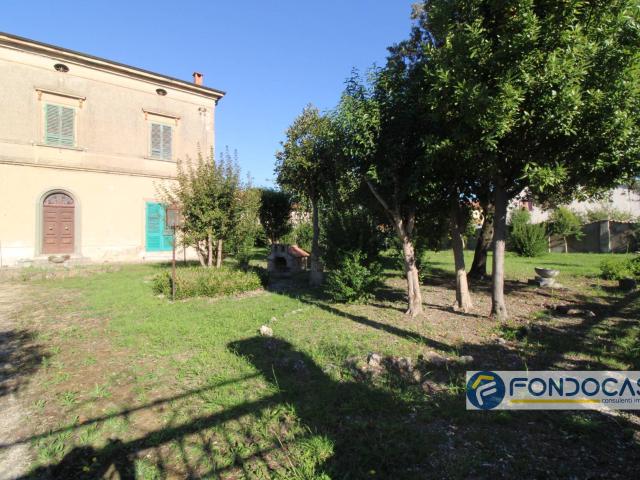 Villa Indipendente in vendita a Pontedera, Toscana