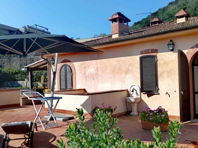 Villa Indipendente in affitto a Cafaggio, Ameglia