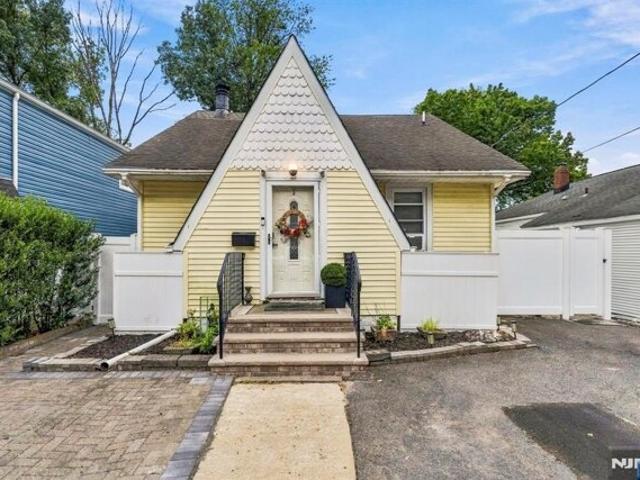 House for sale in Dumont, Bergen County
