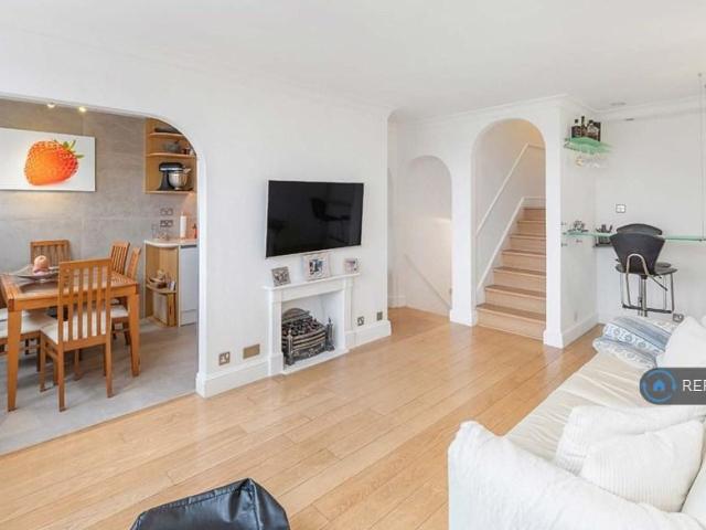 Apartment for rent in Belgravia, Greater London