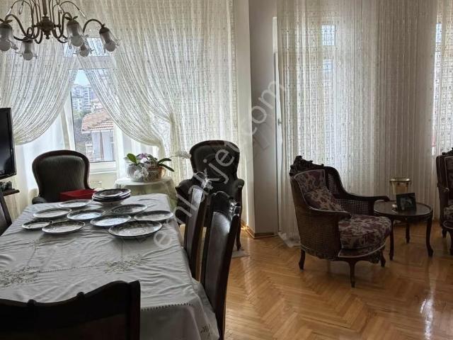 Kadiköy, İstanbul içerisinde satılık mülk