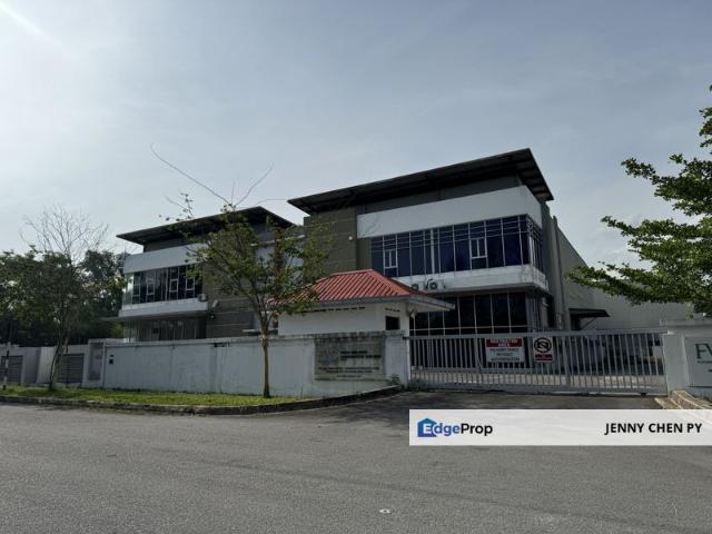 Warehouse for sale in Kajang, Langat