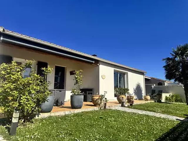 Maison vente à Saintes, Semussac