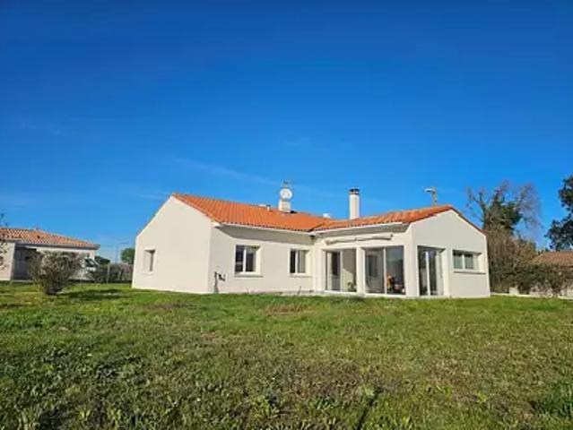 Maison vente à Saintes, Semussac