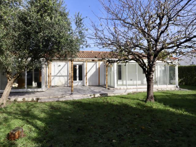 Maison vente à Saintes, Semussac