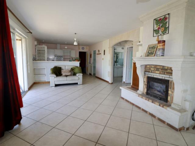 Maison vente à Saintes, Semussac