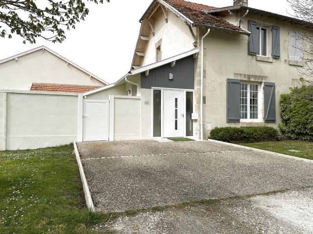 Maison vente à Saintes, Semussac