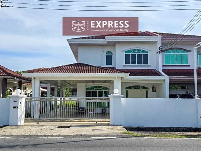 Residential House for sale in Long Miri