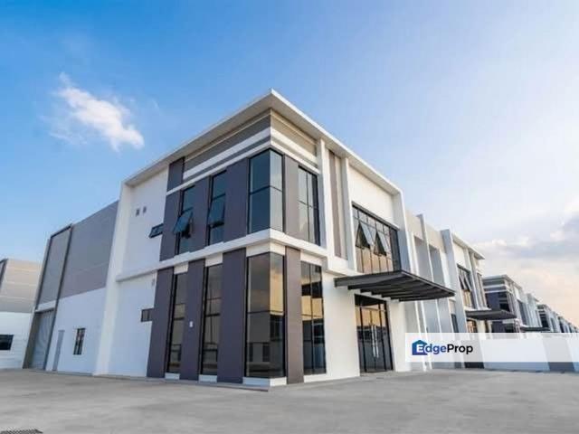 Warehouse for sale in Kulai