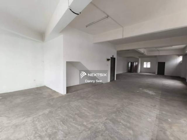 Warehouse for rent in Johor