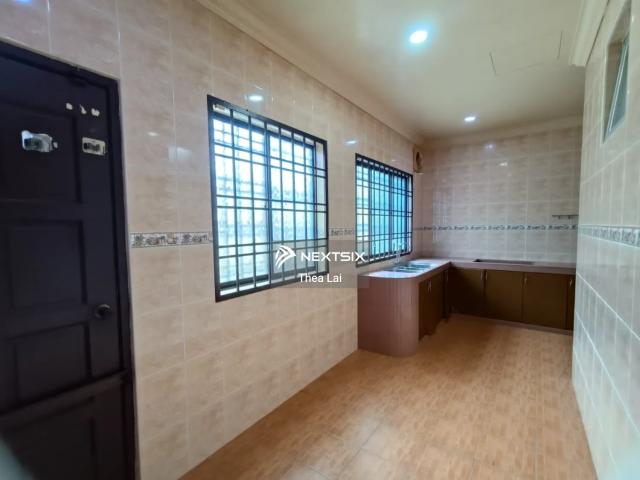 Warehouse for rent in Kulai, Johor