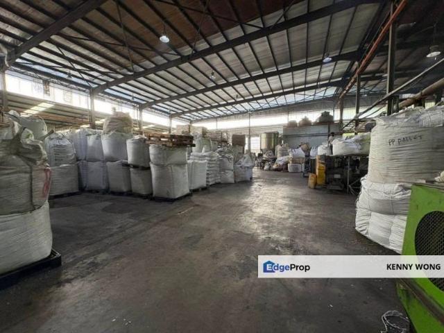 Warehouse for rent in Kulai