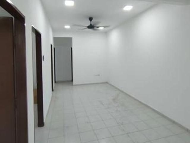 Townhouse for sale in Kulai, Johor
