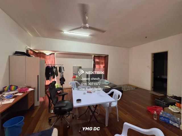Shop for sale in Johor