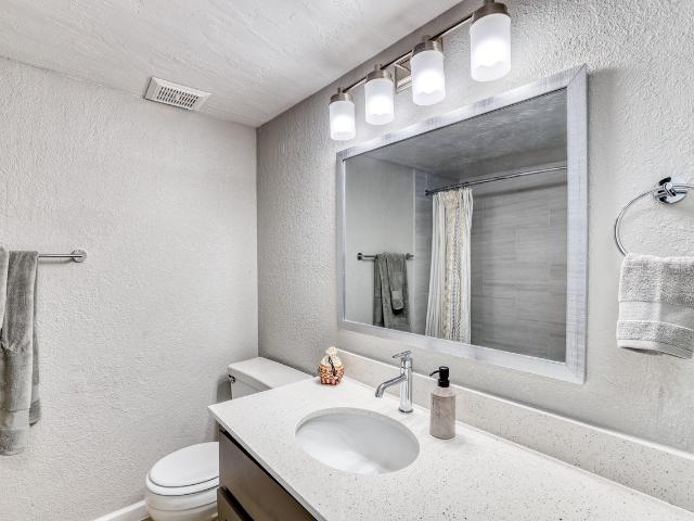 Apartment for rent in Camelback East, Phoenix