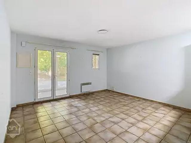 Appartement vente à Sénas, Bouches-du-Rhône
