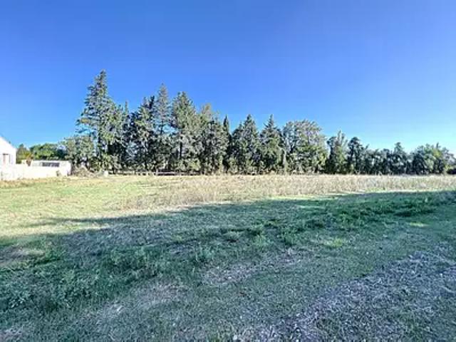 Terrain vente à Aix-en-Provence, Sénas
