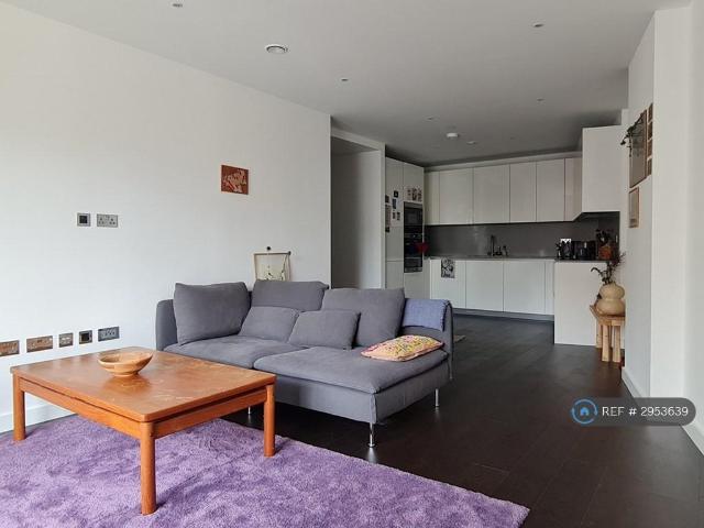 Apartment for rent in Nine Elms, Greater London