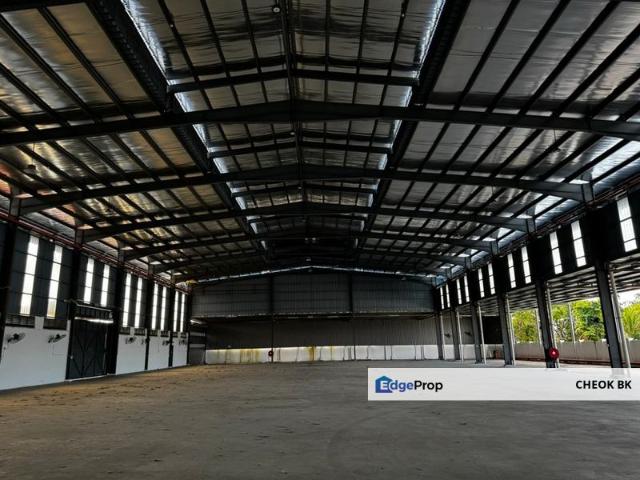 Warehouse for rent in Sendayan Village, Negeri Sembilan