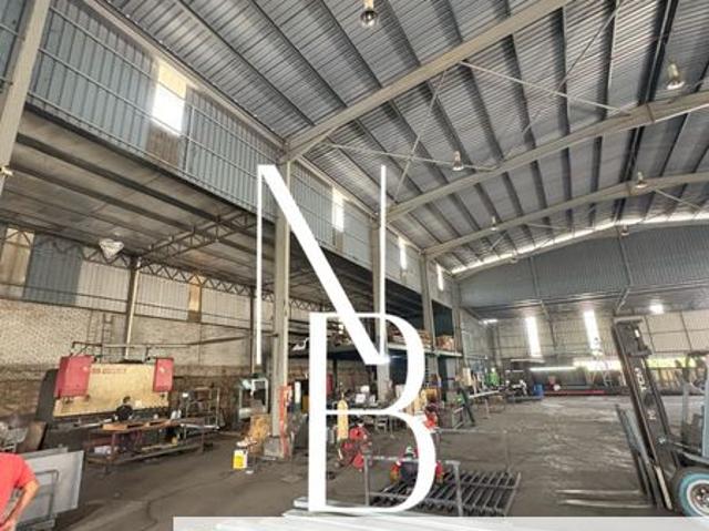Warehouse for rent in Sendayan Village, Negeri Sembilan